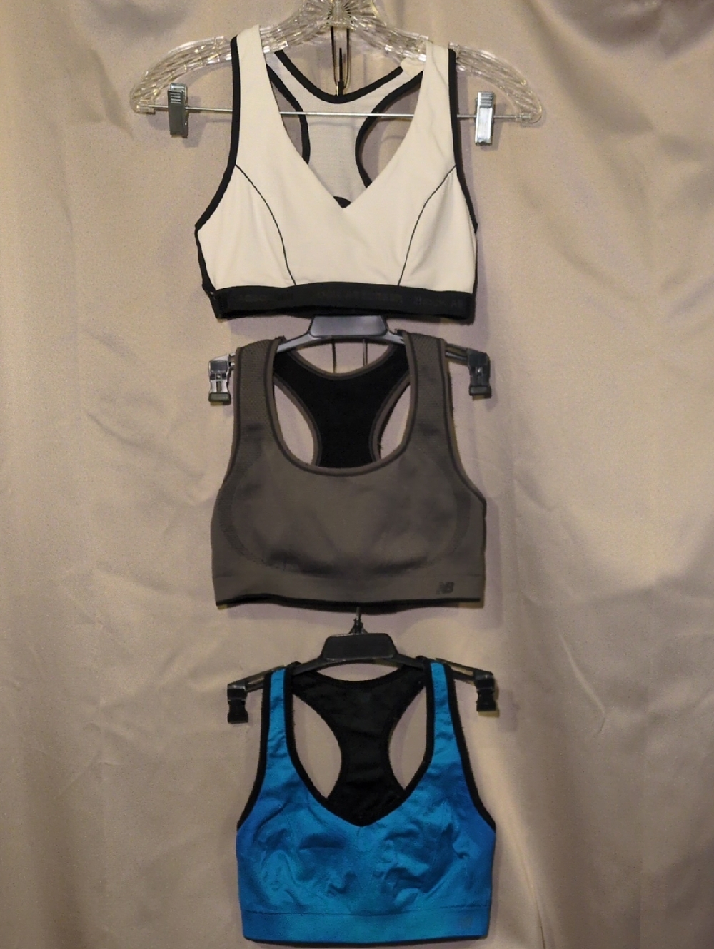 3 Pack (1) Victoria's Secret & (2) New Balance Women's Racerback Sports Bras